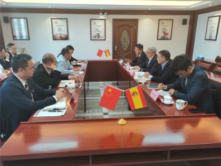  2020年11月27日，，，乐家集团高层向导莅临众腾娱乐建材集团总部交流事情